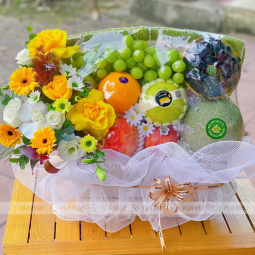 Giỏ quả biếu tặng 8/3 số 9