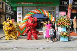 TƯNG BỪNG KHAI TRƯƠNG HOA QUẢ SẠCH FUJI NINH BÌNH 4